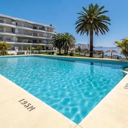 Perfect Family In Acapulco Playa, Apartamento Nerja