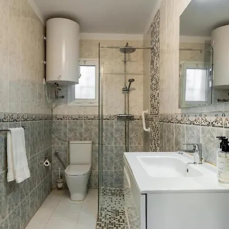 Perfect Family In Acapulco Playa, Apartamento Nerja